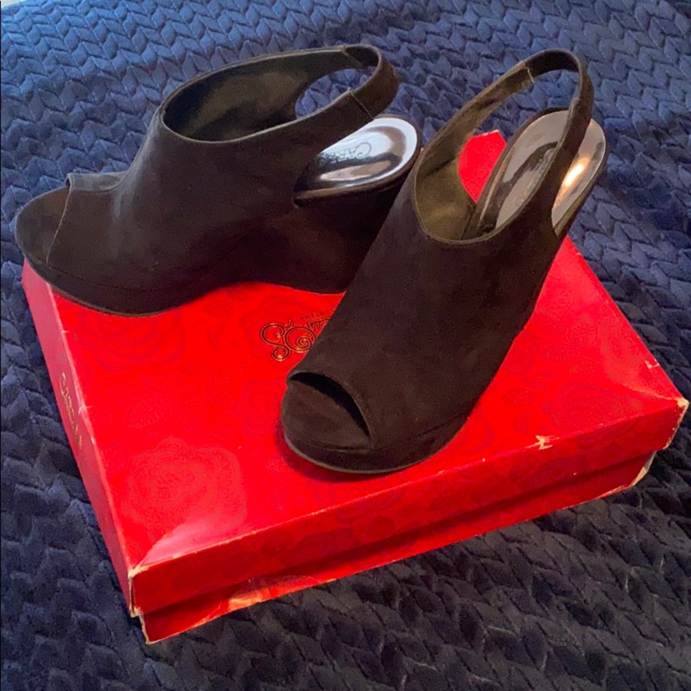 Faux Suede black wedges